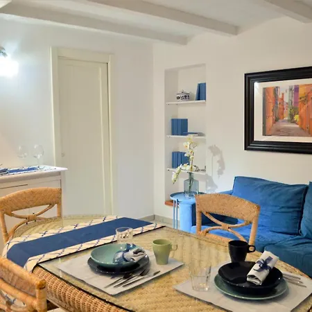 Domus Apartment Geata